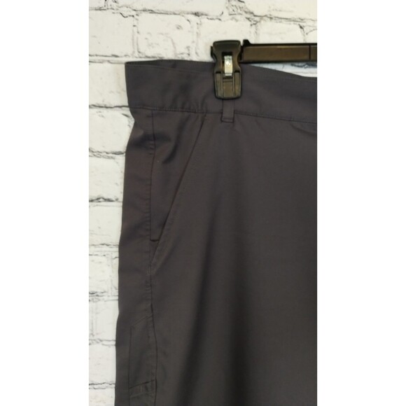 FILA Mens 40 Casual Solid Dk Gray Flat Front 11" Inseam Golf Shorts - Picture 4 of 9